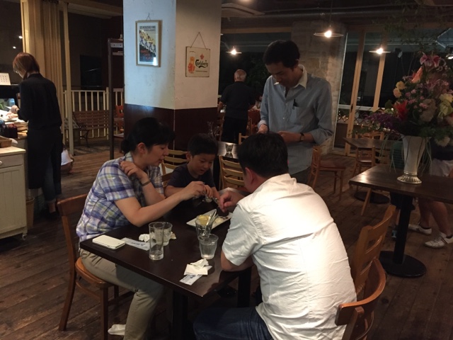 イタリアンレストランファボーレさんにてテーブルホッピングマジック in 文京区本郷