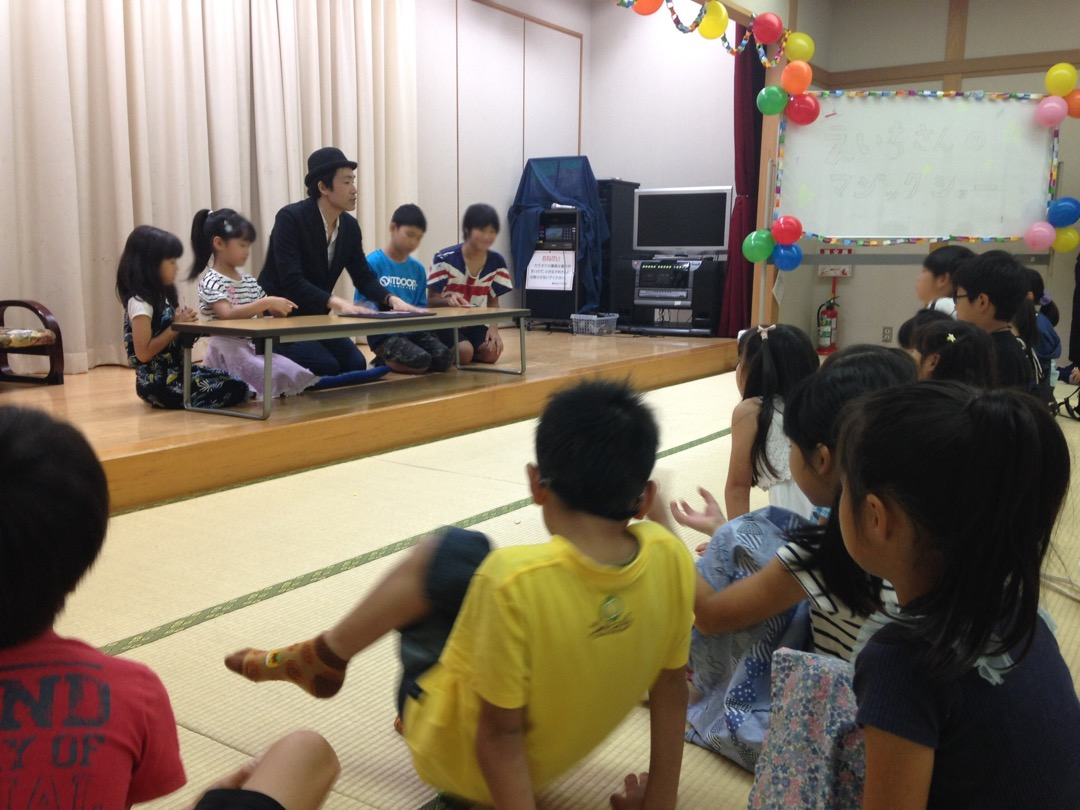子ども会のイベントでマジシャンの子供向けマジックショー in 東京都墨田区