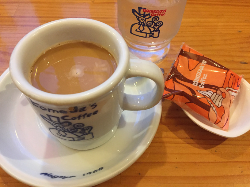 コメダのコーヒーと豆 大人の誕生会でマジシャンのマジックショー 神奈川県横浜市泉区