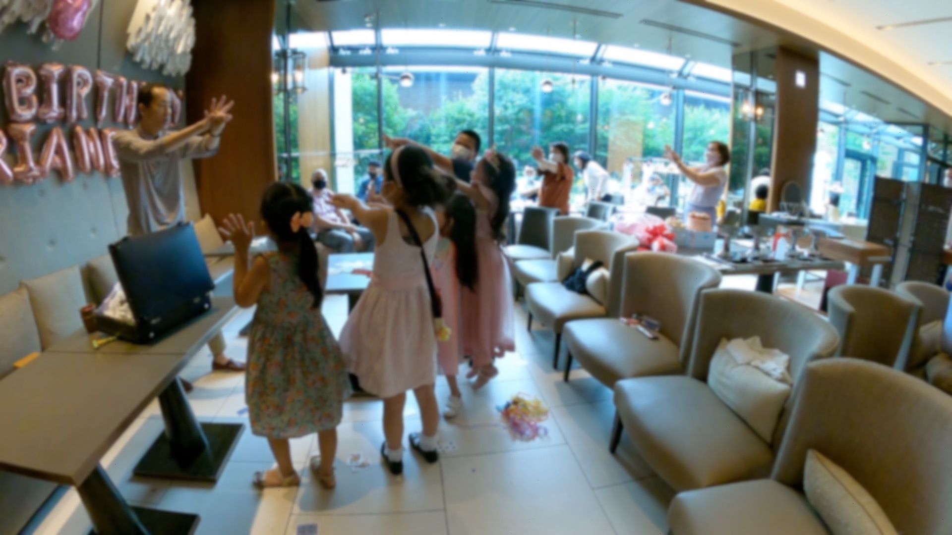 手が手を貫通！　7歳の女の子のバースデーパーティーに出張マジシャンマジックショー 千代田区東京都