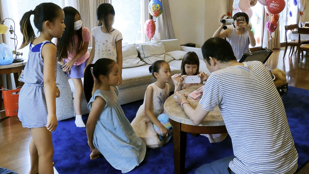 8歳女の子の誕生日会に出張マジシャン 目黒区, 東京都