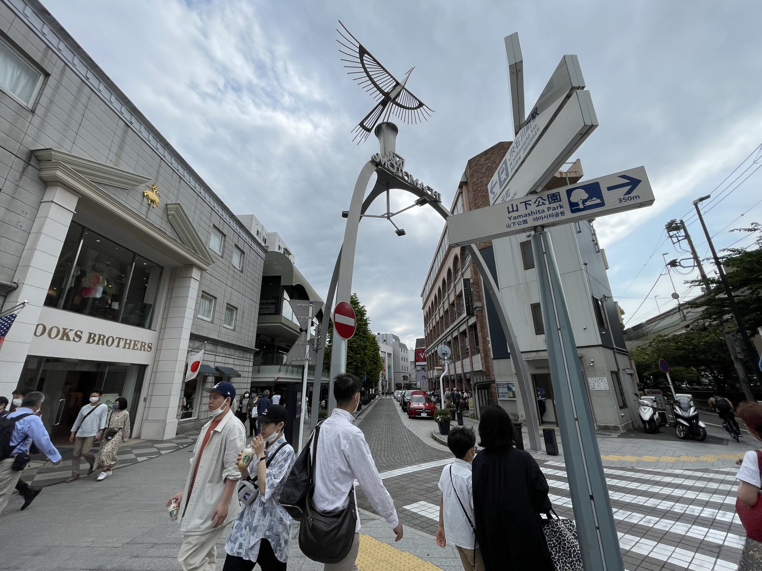 元町・中華街駅前